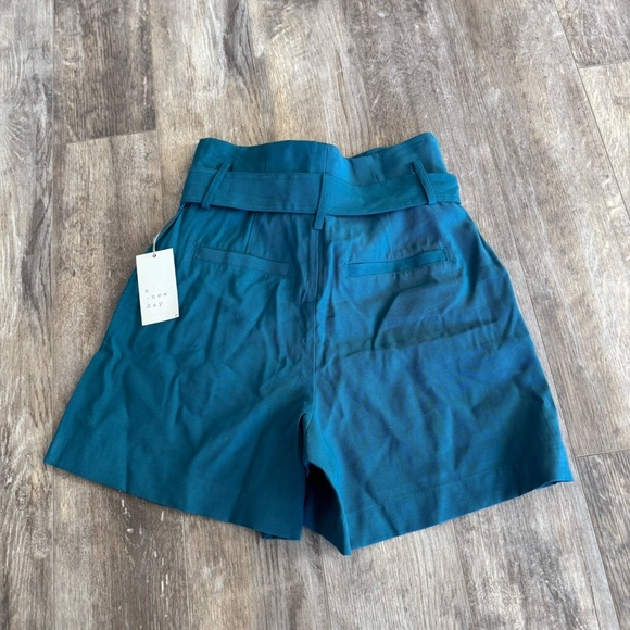 NWT! Target A New Day High Rise Utility Paperbag Teal Blue Shorts W/Belt - Picture 6 of 8